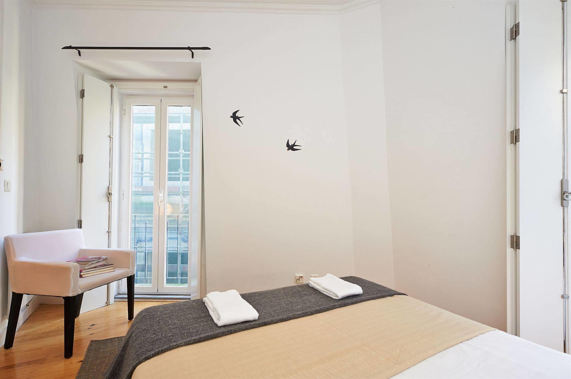 Hello Lisbon Santos Design Apartments Exterior photo